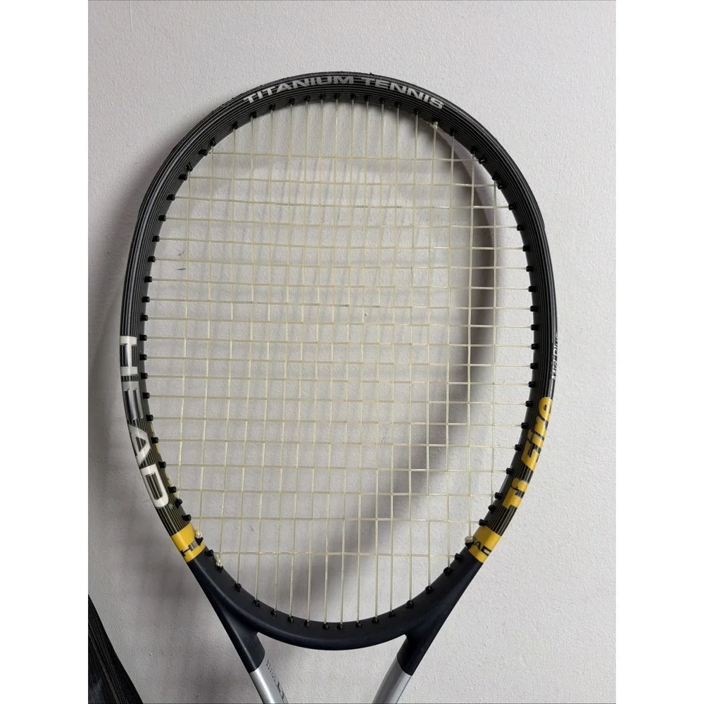 Head tennis racquet